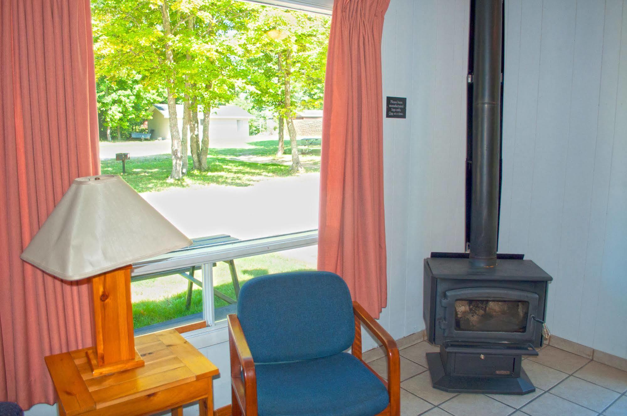 סאולט סאינטה מארי Glenview Cottages מראה חיצוני תמונה
